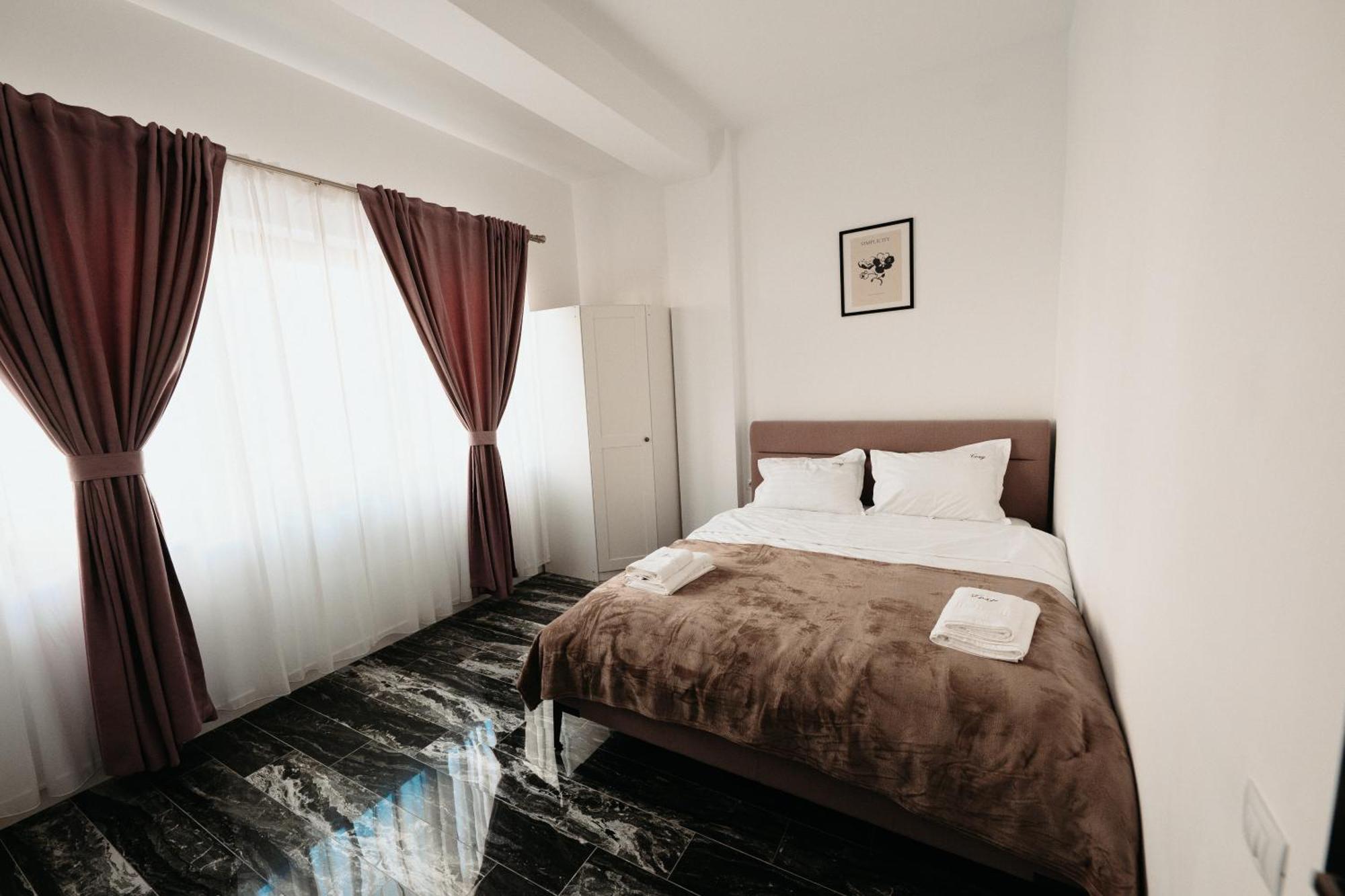 Luxury Cozy Apartments Suceava Esterno foto