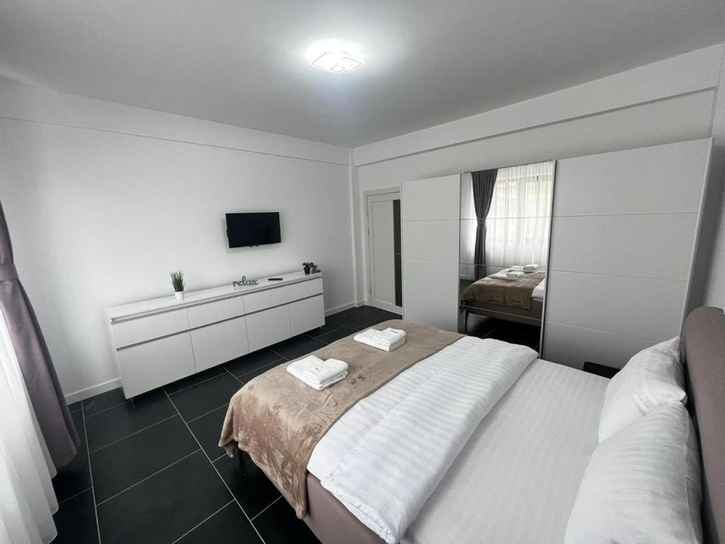 Luxury Cozy Apartments Suceava Esterno foto